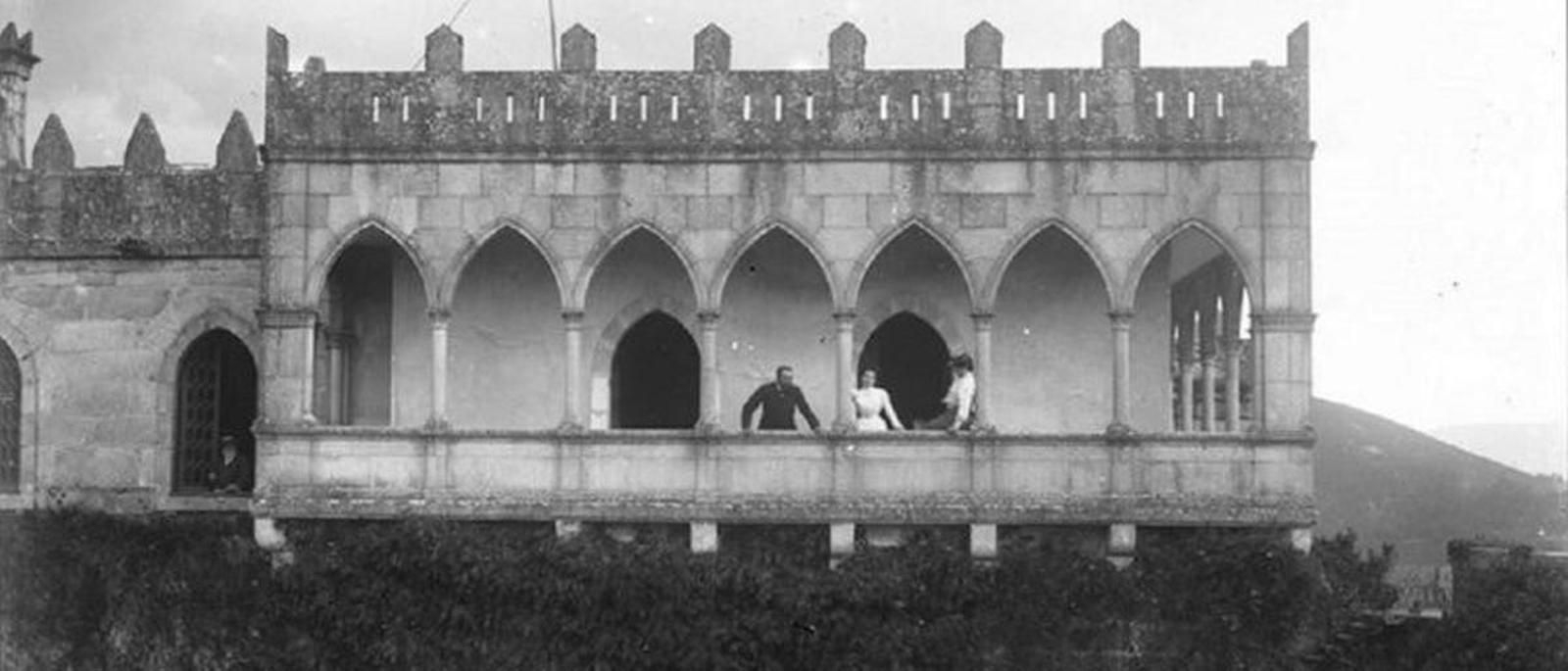 María Vinyals en el Castillo de Soutomaior.
