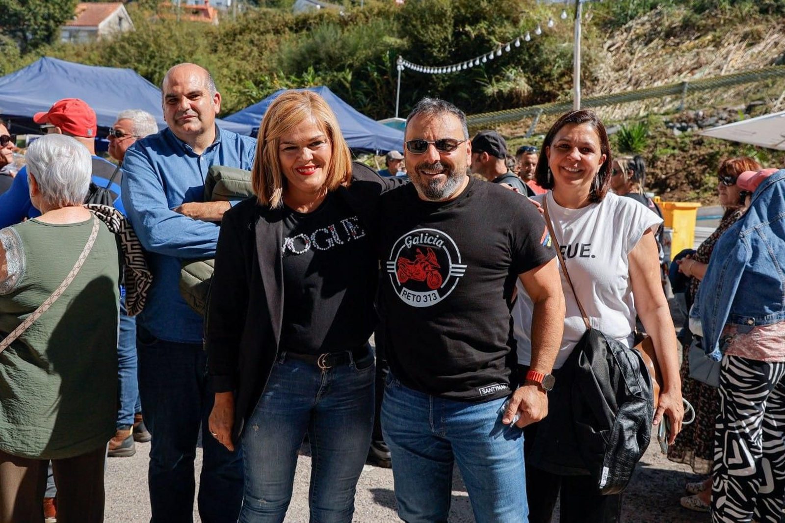 Alberto Álvarez, Digna Rivas, Paco Ferreira y Rita Pérez en la Fiesta del Porco al Espeto.