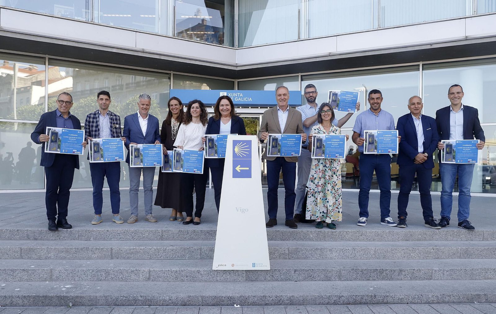 En el centro, Cristina Correa, Ana Ortiz, Agustín Reguera y Sheila González.