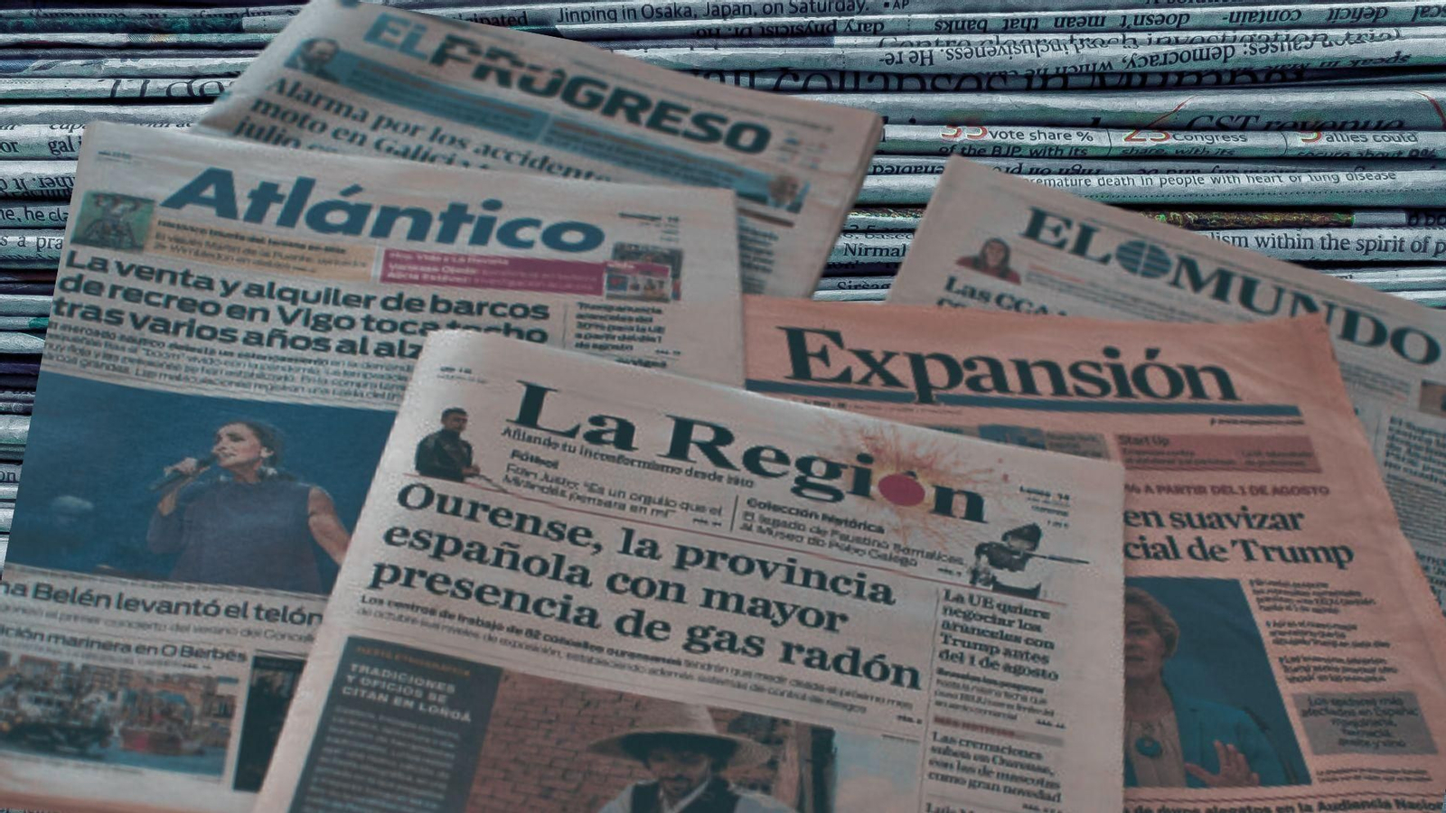 Cabeceras de periódicos en papel